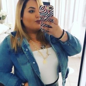 Meet your Posher, Dinette